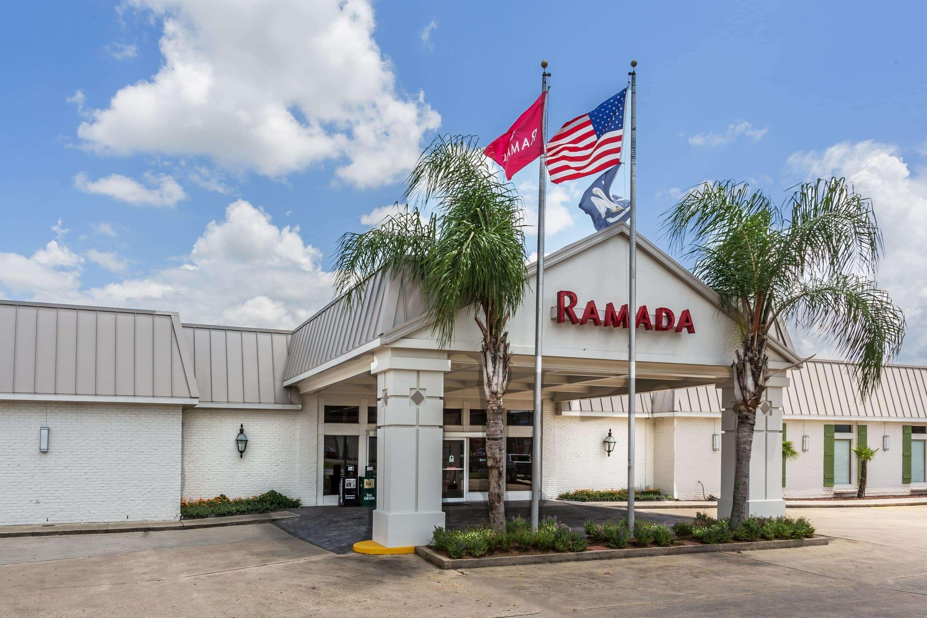 Ramada By Wyndham Houma Hotell Eksteriør bilde