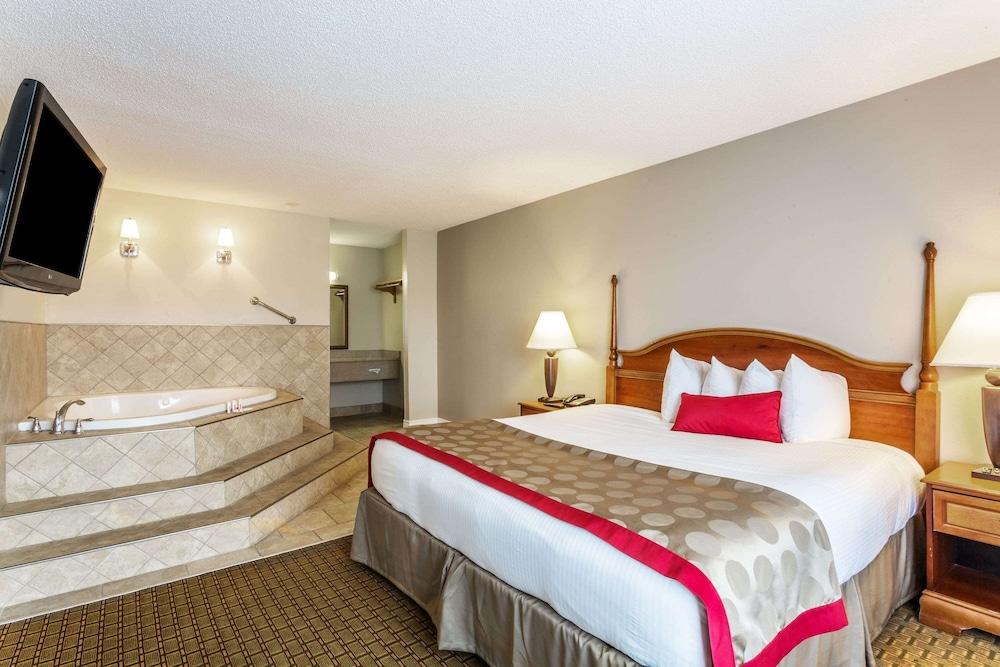 Ramada By Wyndham Houma Hotell Eksteriør bilde